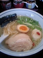 「塩ラーメン」@らーめん しおの風 INさいたまの写真