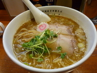 「醤油ラーメン」@江戸前煮干中華そば きみはんの写真