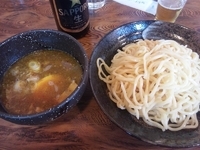 「辛つけ（中） ￥700+ビール ￥500」@つけ麺屋 堂道の写真