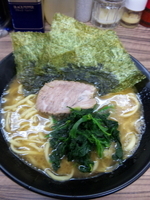 「ラーメン 中盛  750円」@家系らーめん 武蔵家 川越店の写真