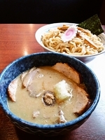 「もりチャーシュー（特盛600g）」@特製もりそば 瑛の写真