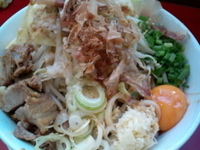 「まぜそば、チーズ（ニンニク、鰹節）」@用心棒の写真