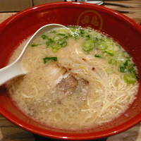 「豚骨味噌 750円」@TOKYO 豚骨 BASE MADE by 博多一風堂 ecute品川サウス店の写真