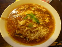 「酸辣湯麺（大盛り）」@Asian Cafe 味庵茶房の写真