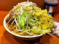 「小ラーメン（ヤサイ・ニンニク・ショウガ）」@ラーメン二郎 八王子野猿街道店2の写真