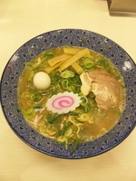 「和歌山ラーメン 麺カタメ 【750円】」@ゴル麺 横浜本店の写真