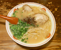 「らーめん ￥700」@ラーメン 唐そば 渋谷2丁目店の写真