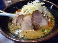 「ルージャンメン味噌+チャーシュー無料ライス￥1105」@あじ平ラーメン 東浦和店の写真