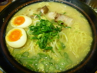 「ラーメン（+大盛&味付たまご）」@にんにくラーメン 幸ちゃん 本店の写真