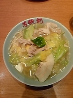 「豚キャベツ塩麺」@万豚記 アリオ亀有店の写真