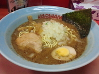 「とんこつ正油」@長浜らーめん 世田谷店の写真