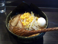 「特みそこってりらーめん（850円）+半ライス（ランチサービス）」@ど・みそ 町田店の写真