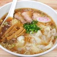 「ワンタン麺 並盛（800円）」@相模 大勝軒の写真