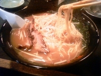 「とんこくネギラーメン」@ラーメン珍珍珍 鶴見店の写真