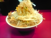 「豚ラーメン（野菜・にんにく少し）850円」@千里眼の写真