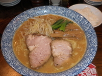 「味噌ら～めん（780円）大盛（100円）サービスライス（0円）」@ら・めん 風の写真