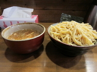 「つけ麺（大盛）+半肉（麺硬め）」@蝉時雨の写真