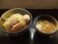 「味玉チャーシューつけ麺」@づゅる麺 池田の写真