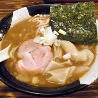 「煮干しラーメン」@すごい煮干ラーメン凪 新宿ゴールデン街店 本館の写真