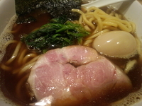 「濃厚煮干しらーめん+味玉」@菜の写真