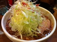 「辛みそラーメン[大]エビ（950円）+ねぎまみれ（100円）+ご」@麺処 慶の写真