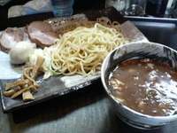 「つけ麺（麺普通200g）+サービス小ライス」@極濃麺家初代 一本氣の写真