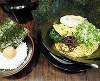 「油そば大 （ランチサービス+100円:海苔8枚・明太子ご飯）=8」@とんこつらーめん てっぺん中村橋の写真