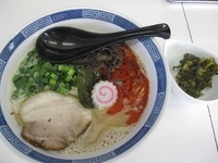 「赤とんこつラーメン700円（クーポンで500円）」@らーめん 成都の写真