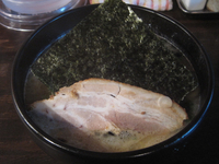 「白ほうれん草ラーメン」@千葉麺屋 宮しんの写真