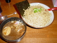 「つけ麺大盛 + 味玉 + 半チャーシュー」@つけ麺 R&Bの写真