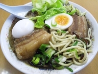 「角煮ラーメン・玉子」@熊本ラーメン 麺王の写真
