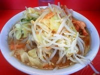 「小ブタ（ヤサイカラメ）」@ラーメン二郎 環七一之江店の写真