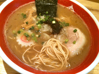 「豚鶏中華そば（780円）」@赤備の写真