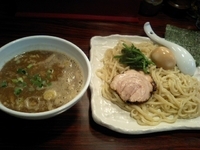 「つけ麺（少なめ）+サービス味玉」@らあ麺 みかみの写真