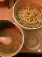 「つけめん（中）+たまねぎ」@ORAGA NOODLESの写真