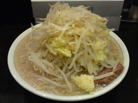 「塩ラーメン（野菜多め,にんにくちょっと）600円」@らーめん大 五反田店の写真