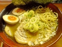 「特選らあ麺（900円）」@燕返しの写真