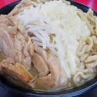 「味噌ラーメン（中）・大豚・有料チーズ（ニンニク）」@ジャンクガレッジ 熊谷店の写真