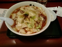 「とんさい醤油ラーメン」@本場の味らーめん  直久 新橋店の写真