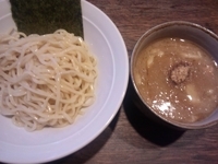 「つけめん（並盛） ￥750」@伝家 志木店の写真