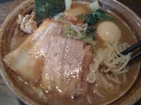 「豚骨魚介らーめん 800円」@北青山の写真