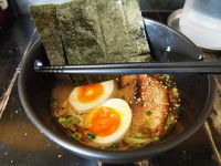 「特製中華そば+青空ぷりん」@電撃羅愛麺 青空きっど 零壱の写真