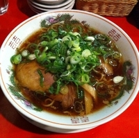 「濃厚醤油らーめん(¥650)」@越後屋 高槻天神本店の写真