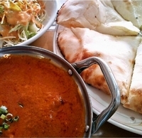 「Aセット（カレー1種・ナンまたはライス・サラダ）+チーズナンに変」@アイキッチン 百合ヶ丘店の写真