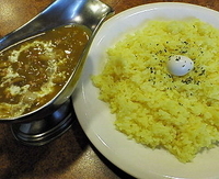 「（サービスランチカレー）豚肉と西洋キノコのカレー 580円」@英国風カレーハウス シーサーの写真