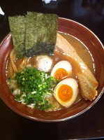 「炙りトロチャーシューめん」@らーめんなが田の写真