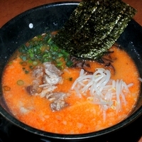 「辛味噌ラーメン（700円）+替玉（1玉サービス）」@博多とんこつ 山笠の写真