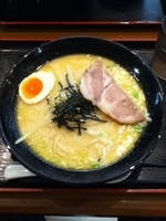 「醤油ラーメン」@ひよこ屋 モリシア津田沼店の写真