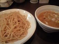 「つけめん 大盛（900円）」@麺家まるの写真