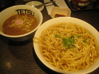 「辛あつもり（大）[850円]+辛さ追加[50円]」@つけめんTETSU 六本木ヒルズ店の写真